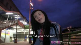 Luzanna Karel Tschechisch teen riskante Autofahrt