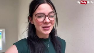 Roxblack's teen blowjob Unterricht im deutschen Amateurstil