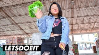 Hot Latin milf xiomara soto ölig fick auf der straße