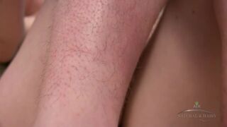 Skyler liebt seinen haarigen Körper - heiße teen masturbation