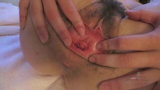Juliette March's fingers tief in hairy pussy