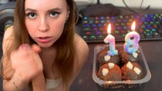 Sie hatte einen Traum mit einer russischen milf Porno-Mutter und der Sextraum wurde real!