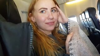 Luft Abenteuer: saugen und ficken teen blond auf einem Flugzeug