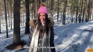 Verlorenes Mädchen im Wald - wild ficken mit Freude