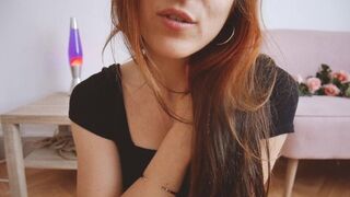 Asmr joi - Ihre rothaarige Freundin kümmert sich um Sie nach der Arbeit