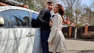 Große Titten und wilde fick mit einem heißen milf!