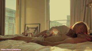 Passiv Reiten und brutalen Orgasmus mit einer schönen blonden Muschi