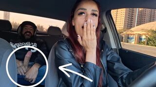 Heißer Daddy Fahrer fängt seinen Beifahrer masturbieren... Was passiert als nächstes?