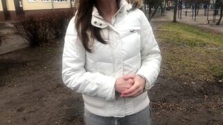 Strangers saugen und fick für Geld reden mit russischen Amateuren