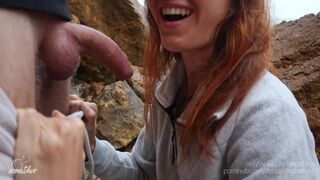 Öffentlicher blowjob und schnell fick am strand in Pov
