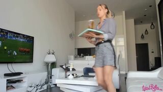 Ich habe die Kellnerin gefickt - exklusives Menü