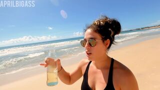 Er ist an einem brasilianischen Strand, der Pee verschüttet, drei Liter öffentlich in rio grande do nortei!