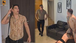 Businessman's Nichte schraubt den Modedesigner heimlich