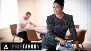 Hot MILF verführt ihren Trauerschritt in Pure Taboos neuestem Video