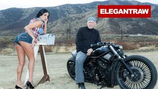 Anissa Kate Reiten Mark Davis wild in der verbotenen Zone