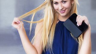 Tracy Lindsays blonde Verführung in einem heißen sinnlichen Spiel