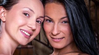 Lexi Dona tröstet ihre Liebe Freund Nataly Vont