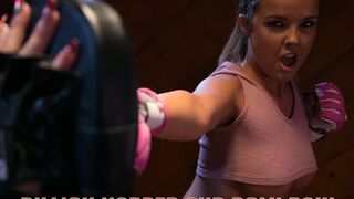 Dillion Harpers wild lesbische Boxtraining mit romi